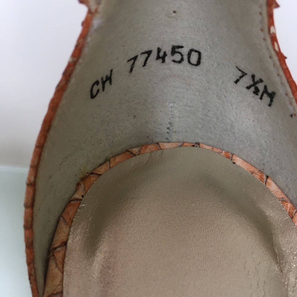 Stuart Weitzman Peach Tipped Python Sandals 7.5 - image 8